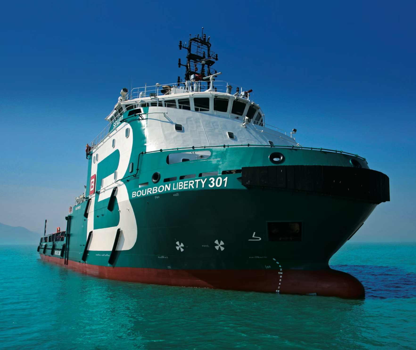 Navire AHTS de la flotte Socotram en mer